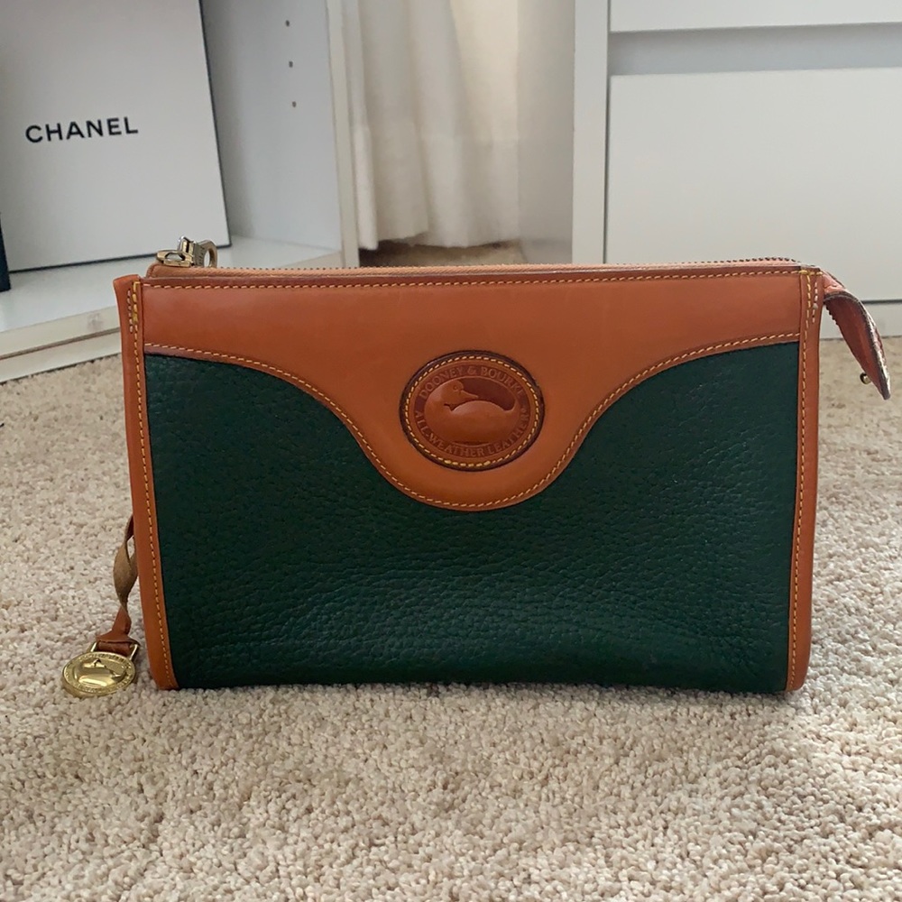 Dooney and Bourke Clutch 🎈